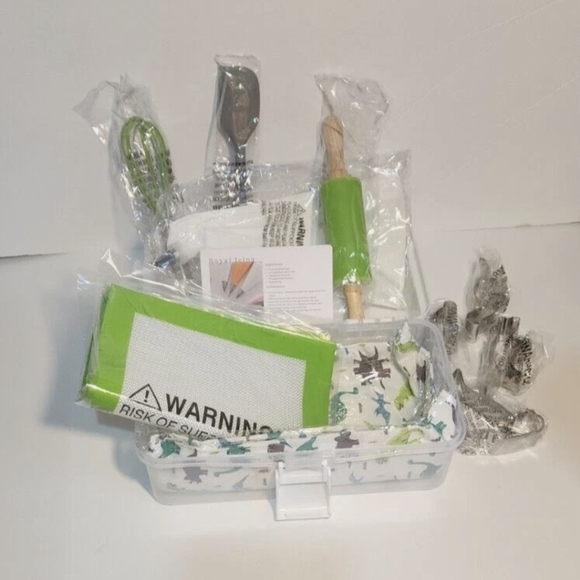 Tovla Jr. Kids' Dinosaur Baking Set - Green - Picture 9 of 13